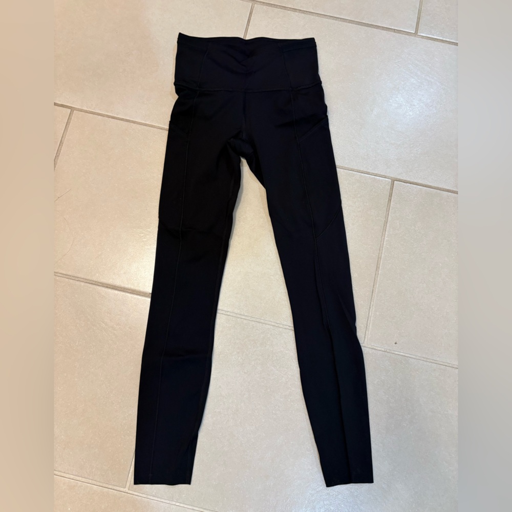 Lululemon Fast and Free High-Rise Tight 25" 5 Pocket - Black - Size 2